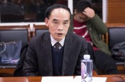 白兴发：彝山走出的文化学者