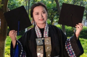 李秀美：彝语俐侎话温度词的语义分析