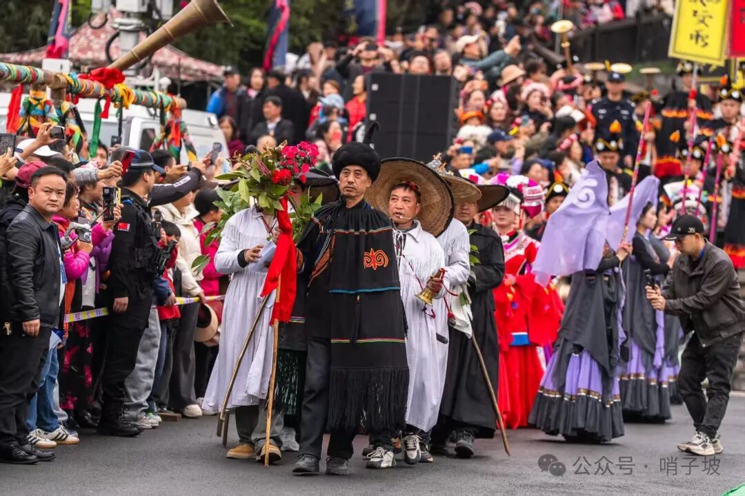 黄承龙（“火把节”和“彝族祭花神”非遗传承人）